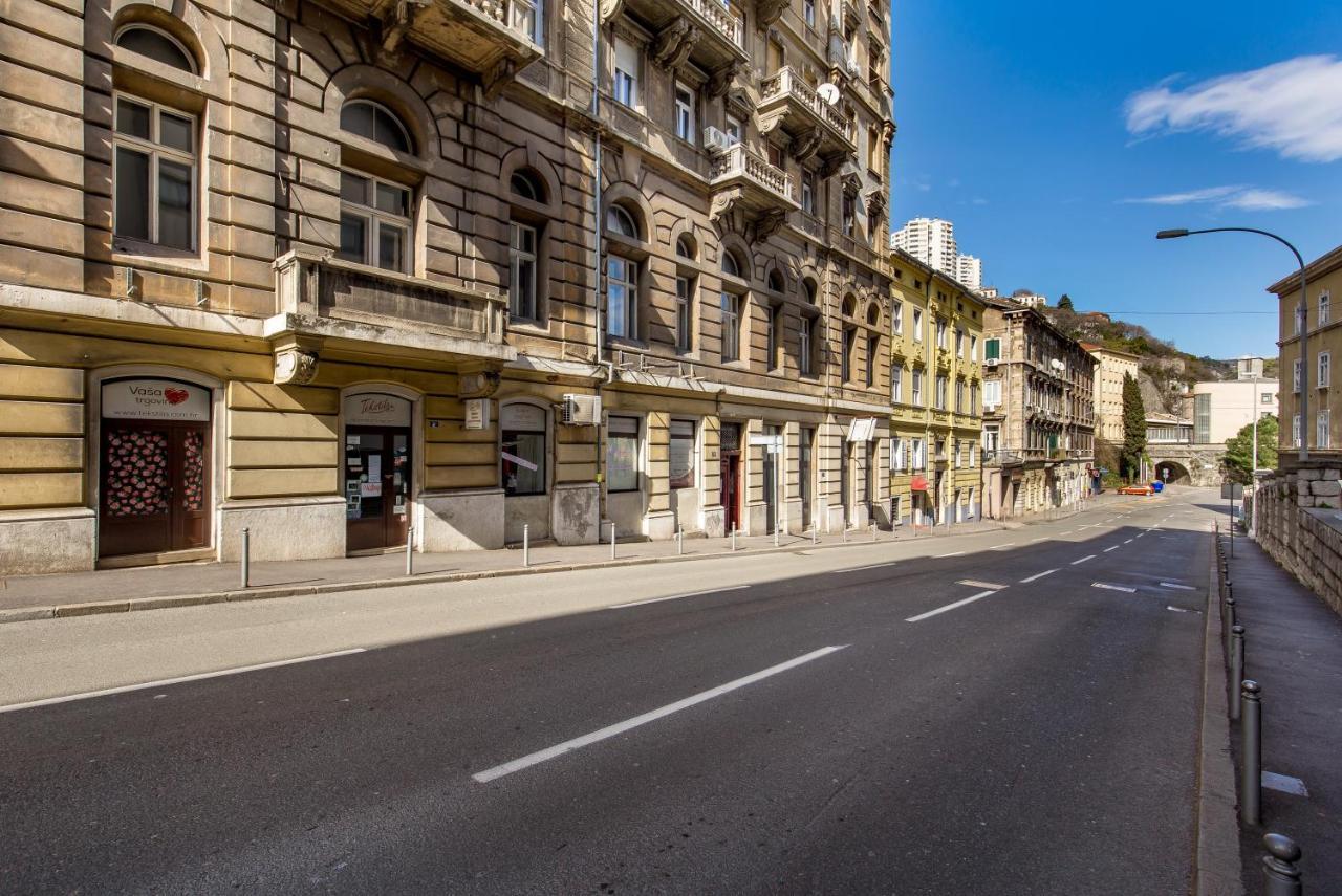 Saint Vitus Apartments With Balcony Rijeka Luaran gambar