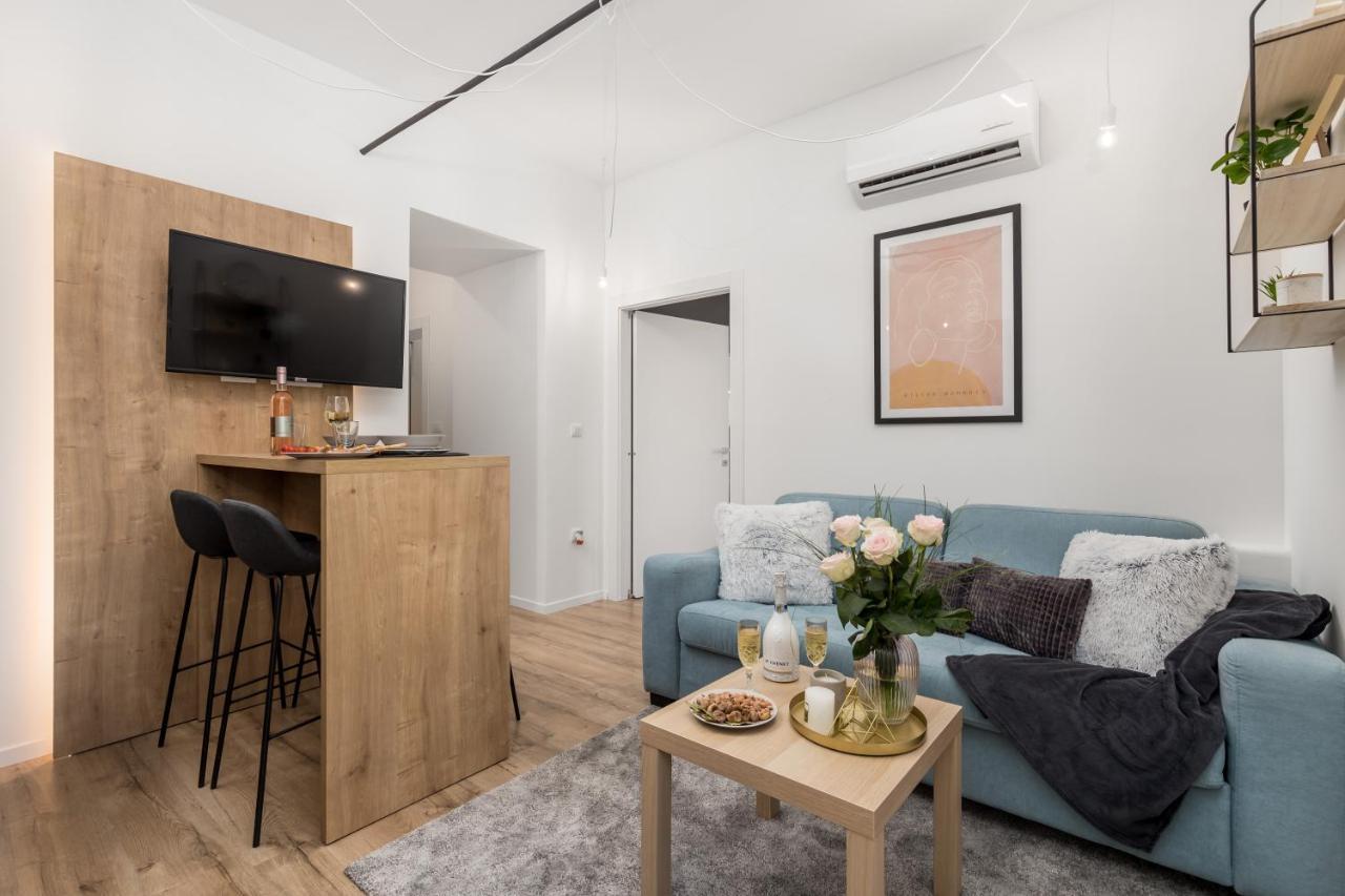 Saint Vitus Apartments With Balcony Rijeka Luaran gambar